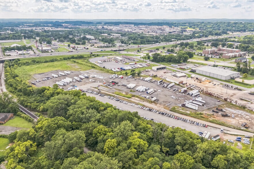 2301 24th Ave N, Birmingham, AL à louer - Photo de l’immeuble – Image 2 sur 3