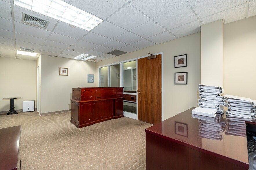 430 Boston St, Topsfield, MA à louer - Photo intérieure – Image 2 sur 20