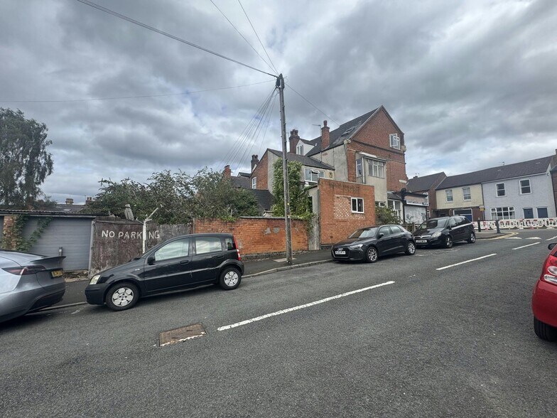 38 Bournville Ln, Birmingham à vendre - Photo de l’immeuble – Image 3 sur 8