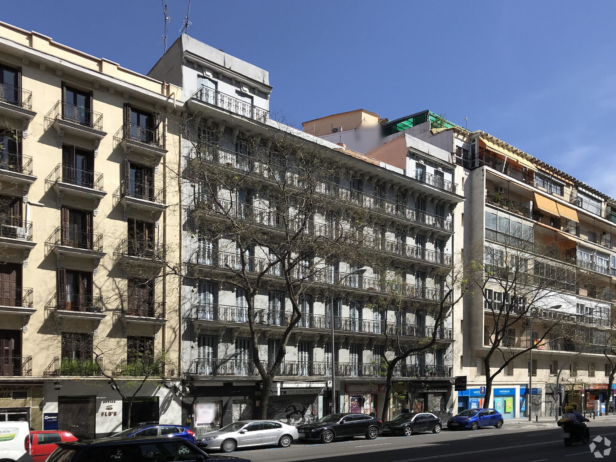 Calle De San Bernardo, 126, Madrid, Madrid à louer Photo principale– Image 1 sur 3