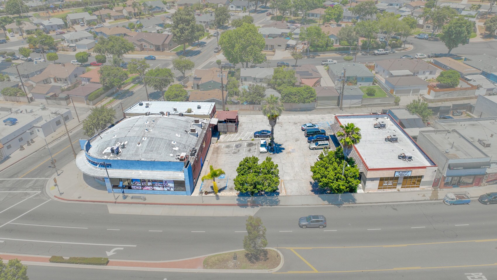 2516-2524 W. Beverly blvd, Montebello, CA à vendre Aérien– Image 1 sur 22
