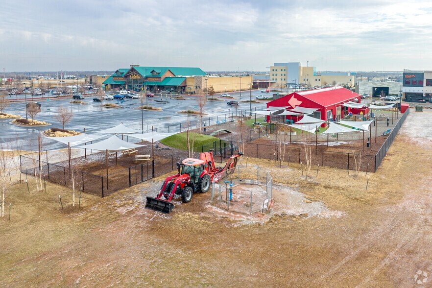 13310 Pawnee Dr, Oklahoma City, OK à louer - Aérien – Image 2 sur 7