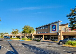 Plus de détails pour 8501-8637 W Hillsborough Ave, Tampa, FL - Local commercial à louer