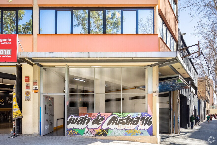 Carrer Joan d'Àustria, 116, Barcelone, Barcelona à louer - Photo de l’immeuble – Image 3 sur 4