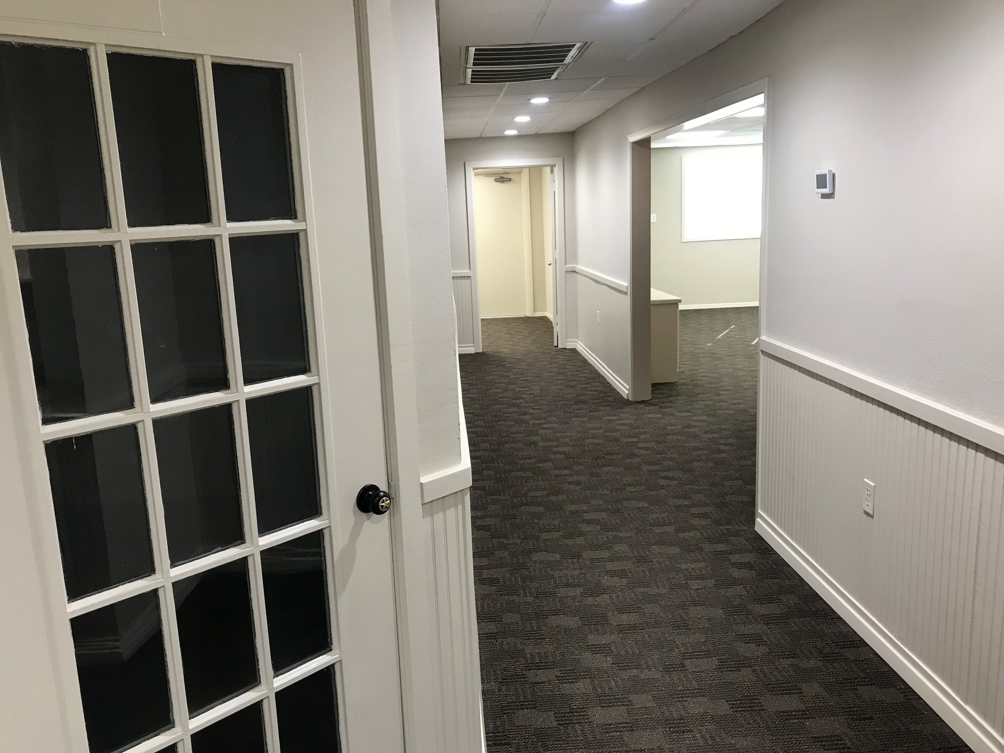 601 W Main St, Arlington, TX à vendre Photo intérieure– Image 1 sur 1