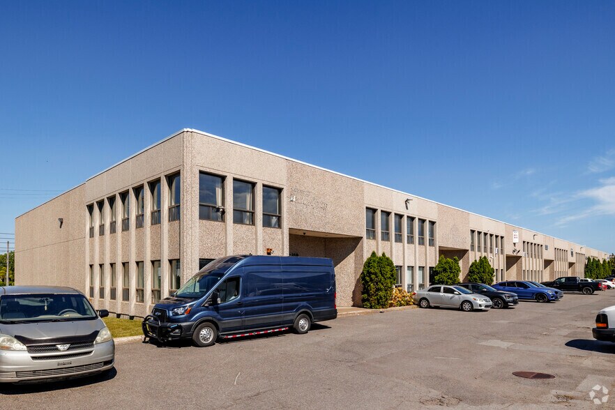 2602-2630 Rue Lapierre, Montréal, QC à vendre - Photo de l’immeuble – Image 3 sur 4