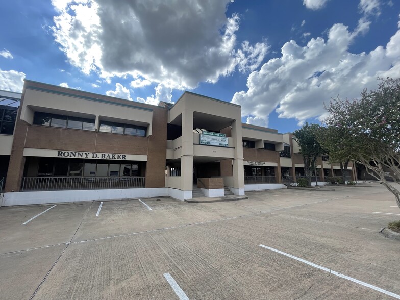 3608 E 29th St, Bryan, TX à vendre - Photo principale – Image 1 sur 7