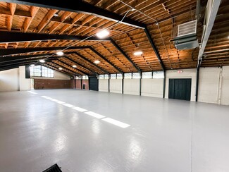 Plus de détails pour 608 Fleming St, Laurens, SC - Local d’activités à vendre