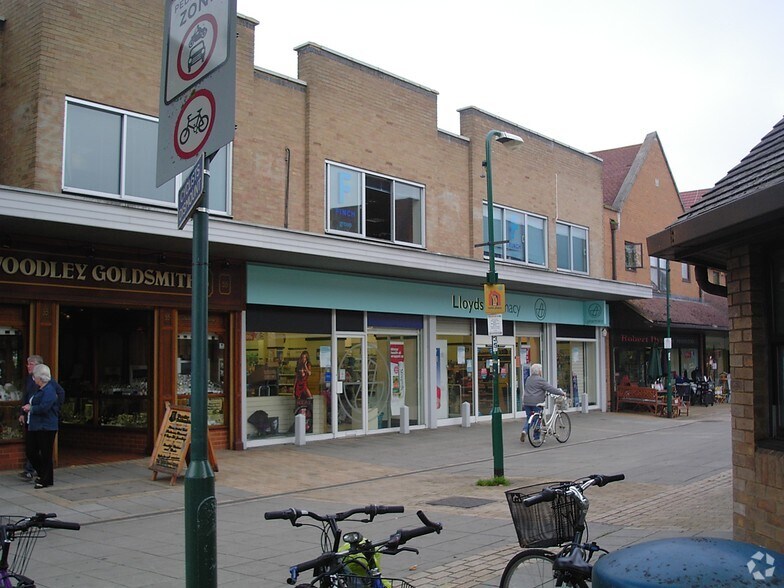 53A Crockhamwell Rd, Reading à louer - Photo de l’immeuble – Image 2 sur 2