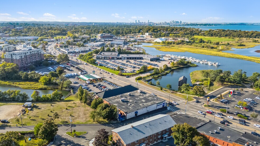 625 Southern Artery, Quincy, MA à vendre - Photo de l’immeuble – Image 2 sur 5