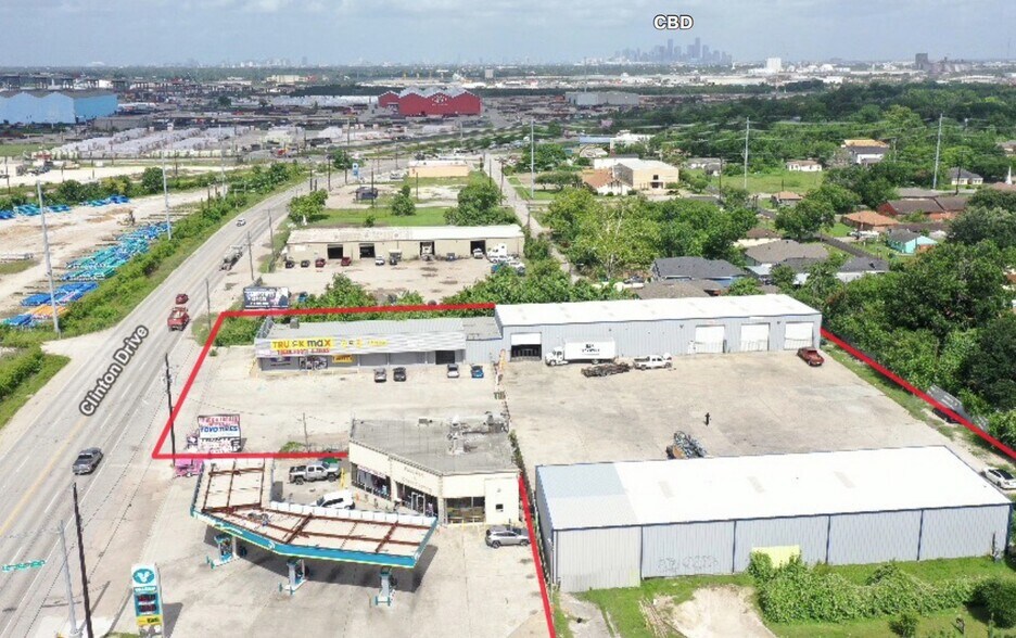 9905 Clinton Dr, Houston, TX à vendre - Aérien – Image 2 sur 2