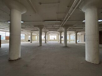Plus de détails pour 401-435 N Western Ave, Chicago, IL - Industriel/Logistique à louer