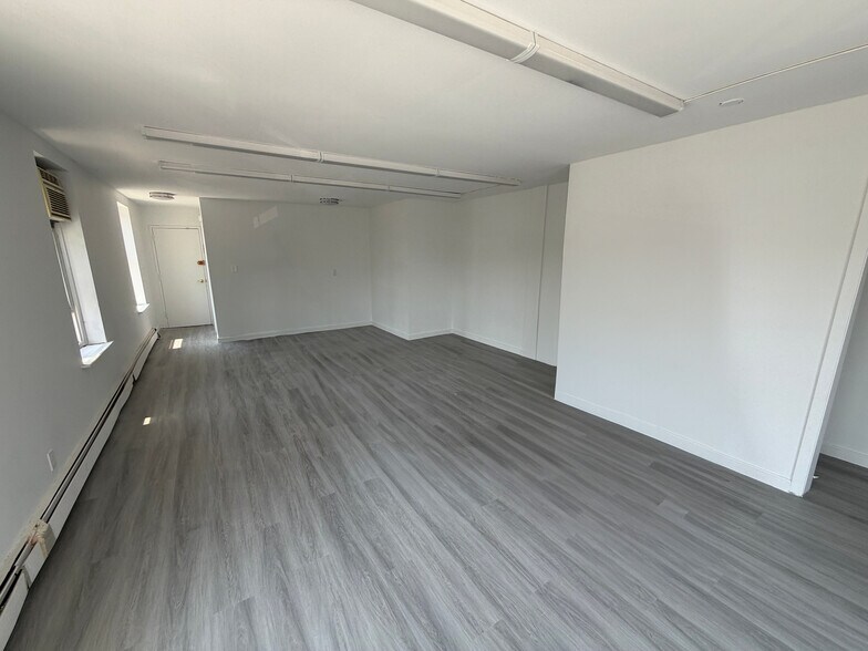 2667 Coney Island Ave, Brooklyn, NY à louer - Photo de l’immeuble – Image 3 sur 8