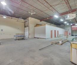 12846 146th St NW, Edmonton, AB à louer Photo intérieure– Image 1 sur 3