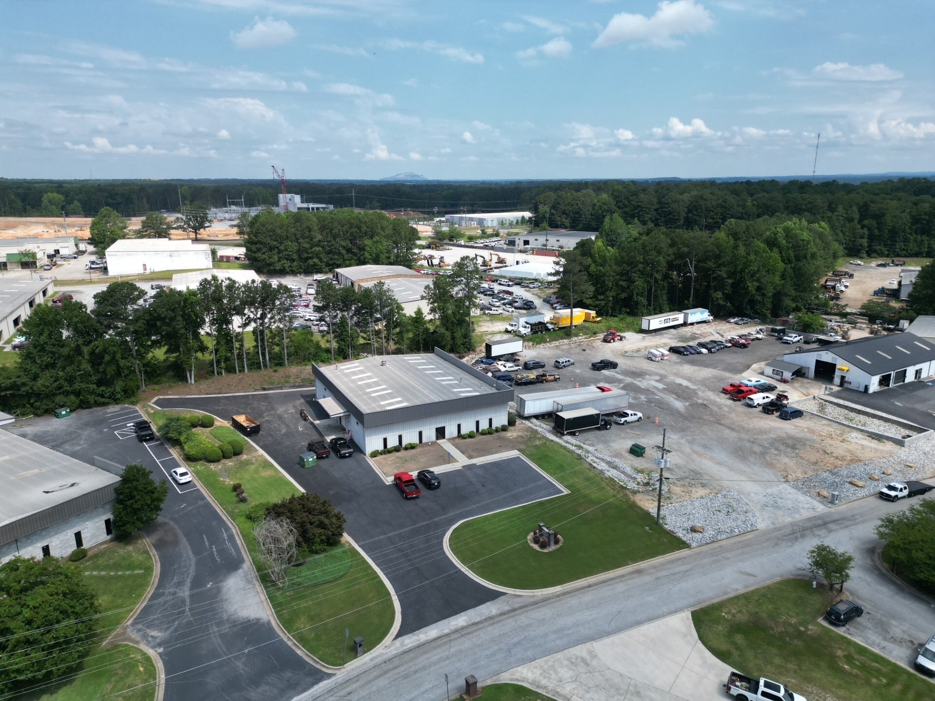 205 Camden Industrial Pky NW, Conyers, GA à louer Photo intérieure– Image 1 sur 17