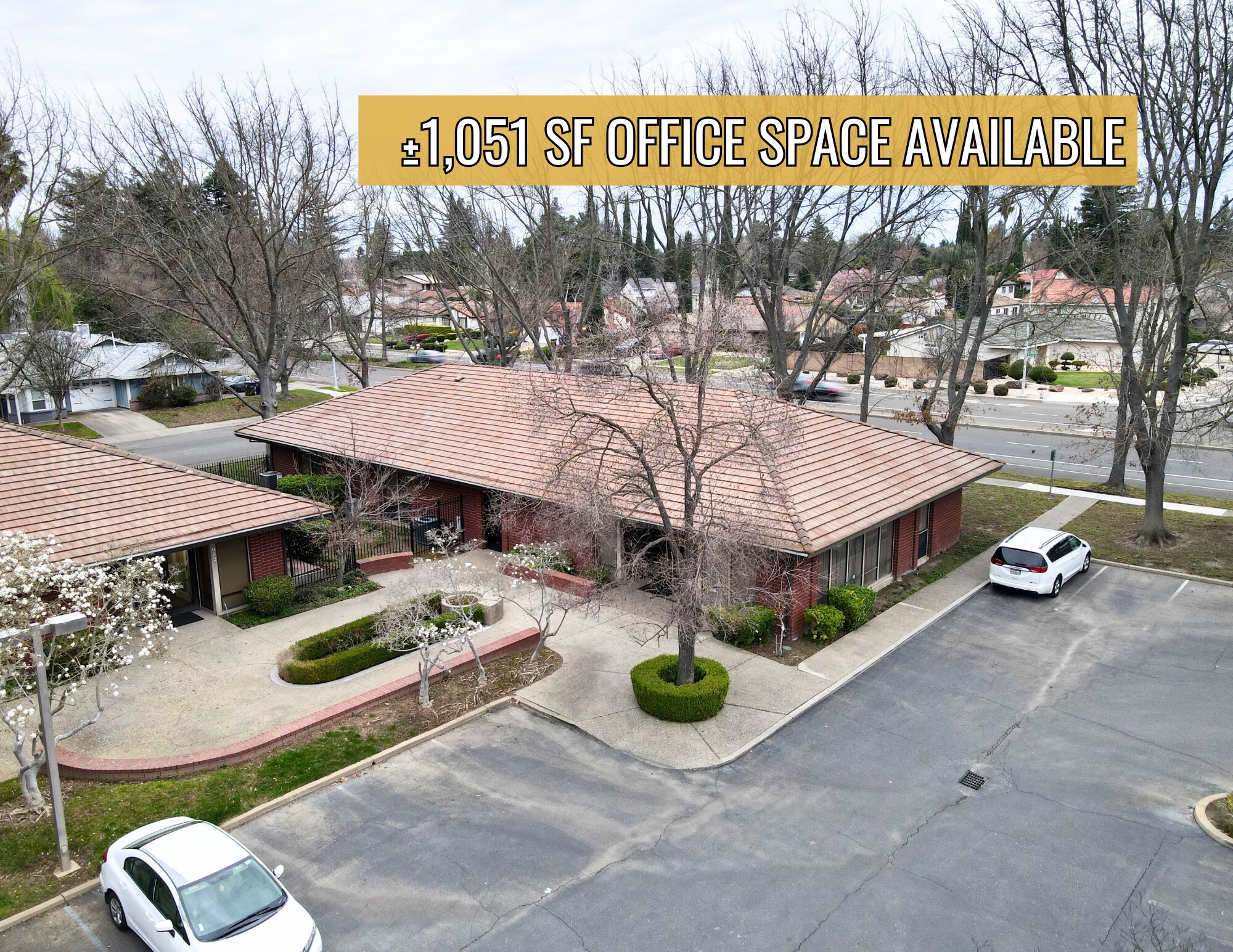 900 Florin Rd, Sacramento, CA à louer Photo principale– Image 1 sur 8