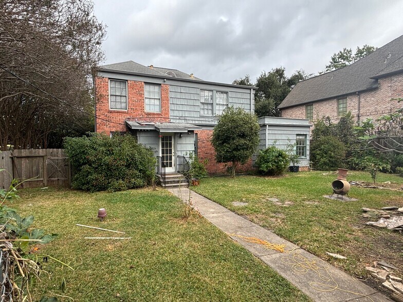 2375 Bolsover St, Houston, TX à louer - Photo de l’immeuble – Image 3 sur 4