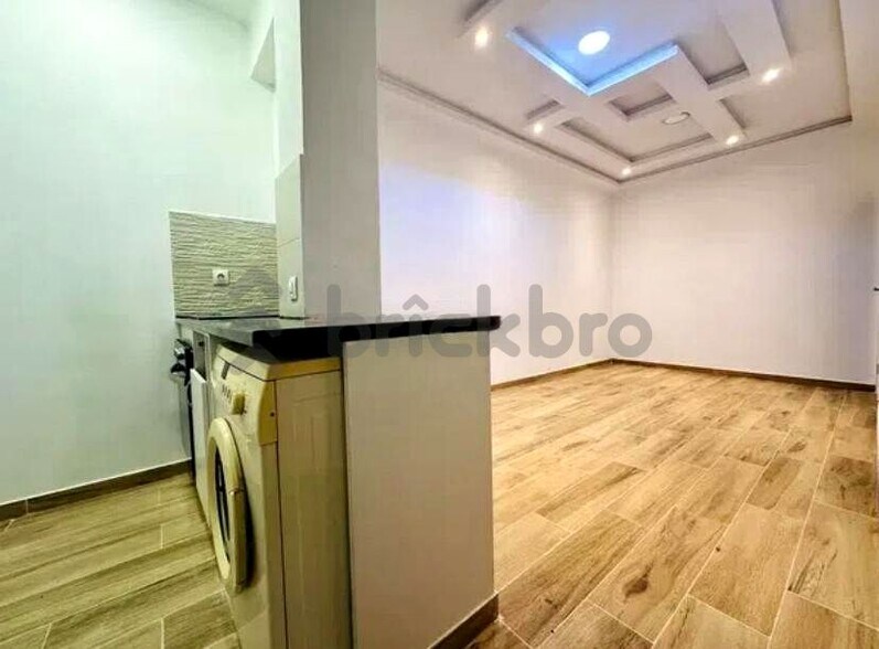 Immeuble residentiel dans Barcelone, Barcelona à vendre - Photo intérieure – Image 2 sur 2
