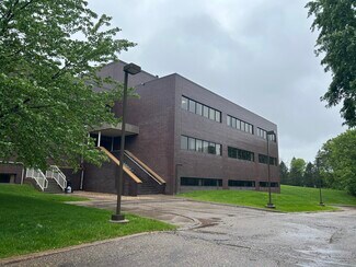 Plus de détails pour 3499 Lexington Ave N, Saint Paul, MN - Bureau à vendre