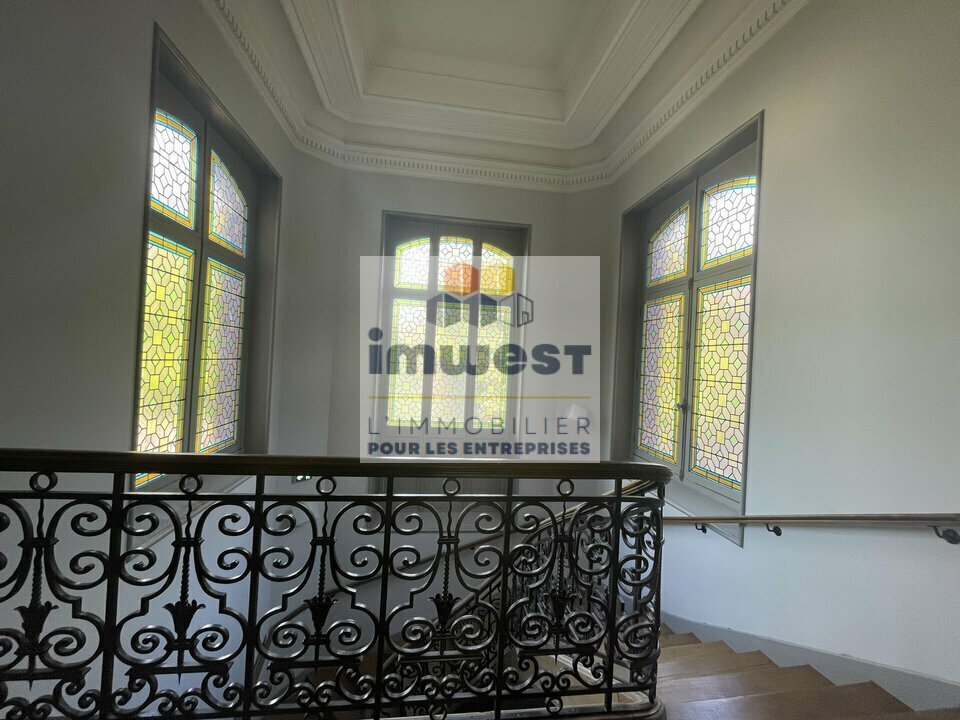 Bureau dans Rennes à louer Photo de l’immeuble– Image 1 sur 10