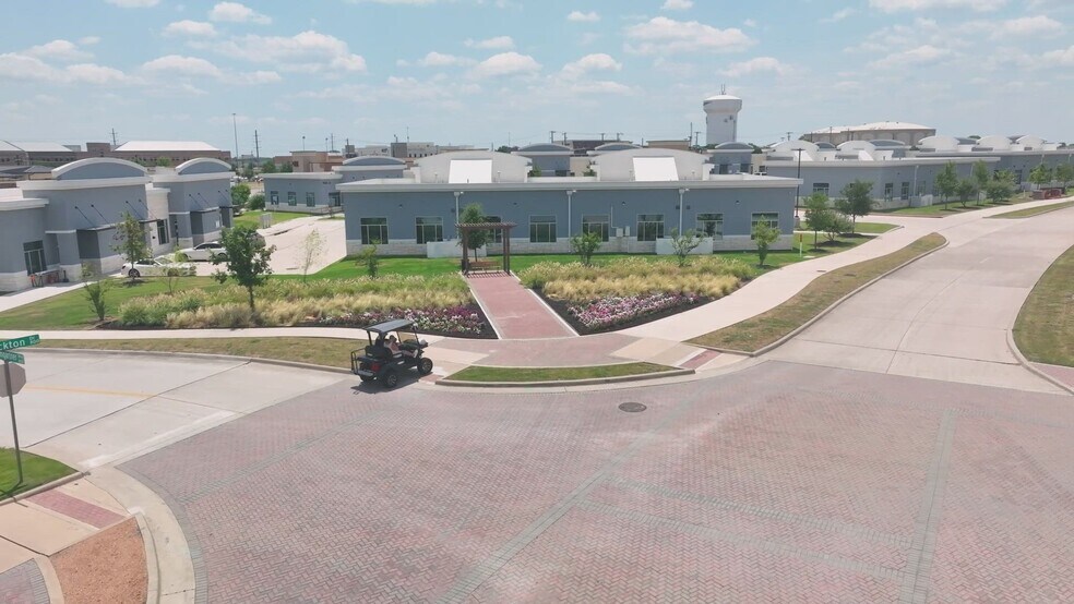 945 Stockton Dr, Allen, TX à vendre - Vidéo sur l’annonce professionnelle – Image 3 sur 18