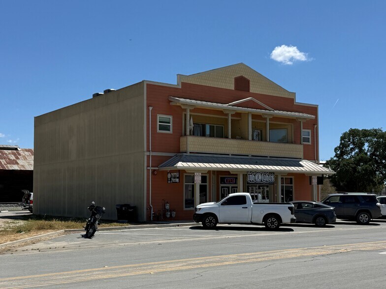 1470 Mission St, San Miguel, CA à vendre - Photo de l’immeuble – Image 3 sur 32
