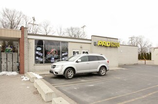 Plus de détails pour 33535 7 Mile Rd, Livonia, MI - Bureau/Local commercial à louer