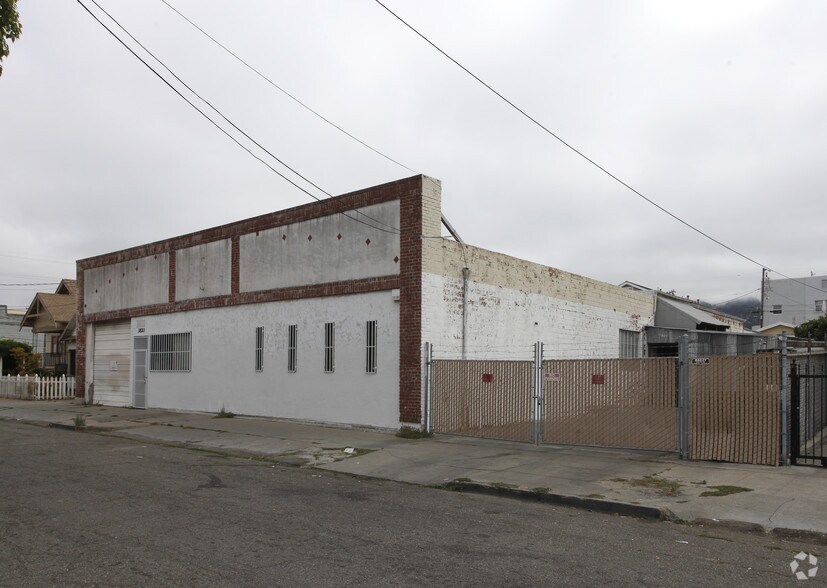 3820 Penniman Ave, Oakland, CA à louer - Photo de l’immeuble – Image 3 sur 3