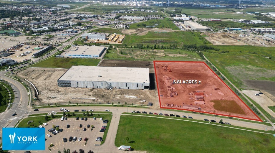 500 Bethel way, Sherwood Park, AB à louer Photo de l’immeuble– Image 1 sur 5