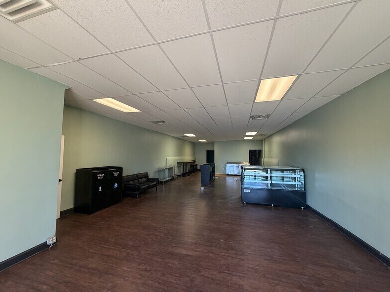 16 E Washington Ave, Washington, NJ à louer - Photo de l’immeuble – Image 3 sur 7