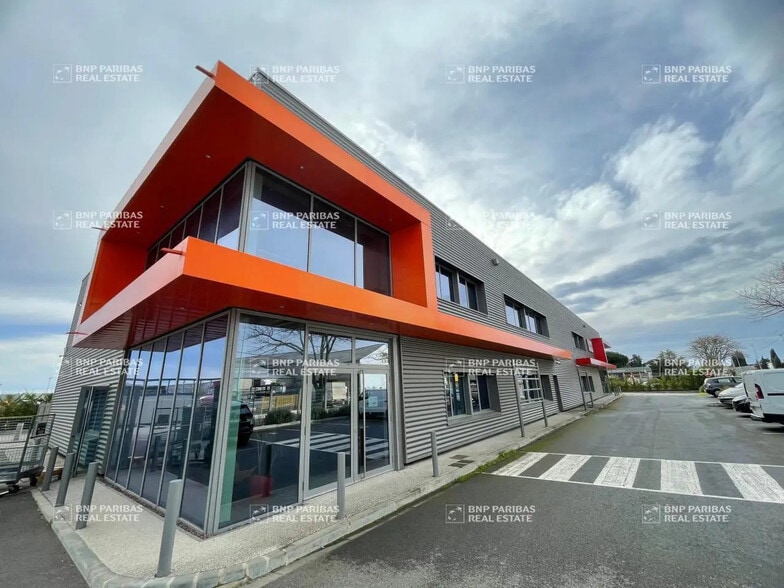 Local d’activités dans Colomiers à louer - Photo de l’immeuble – Image 1 sur 32