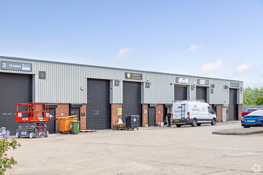 6 Bontoft St, Hull à louer - Photo de l’immeuble – Image 3 sur 3