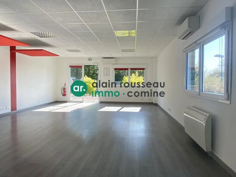 Bureau dans Mûrs-Erigné à louer - Photo de l’immeuble – Image 2 sur 5