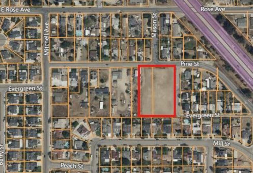 2595 Pine St, Selma, CA à vendre - Photo principale – Image 1 sur 9