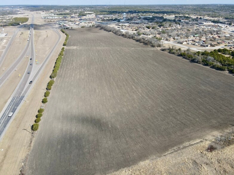 State Highway 36 Bypass, Gatesville, TX à vendre - Photo principale – Image 1 sur 2