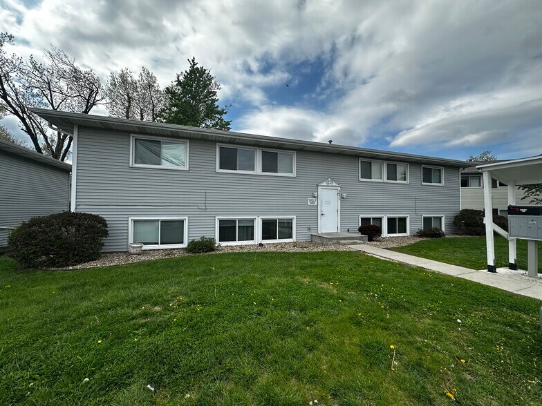 4871 Tama St, Marion, IA à vendre - Photo principale – Image 1 sur 4