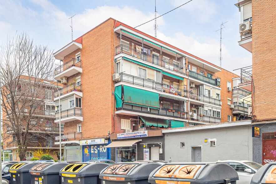 Local commercial dans Madrid, Madrid à louer - Photo principale – Image 1 sur 2