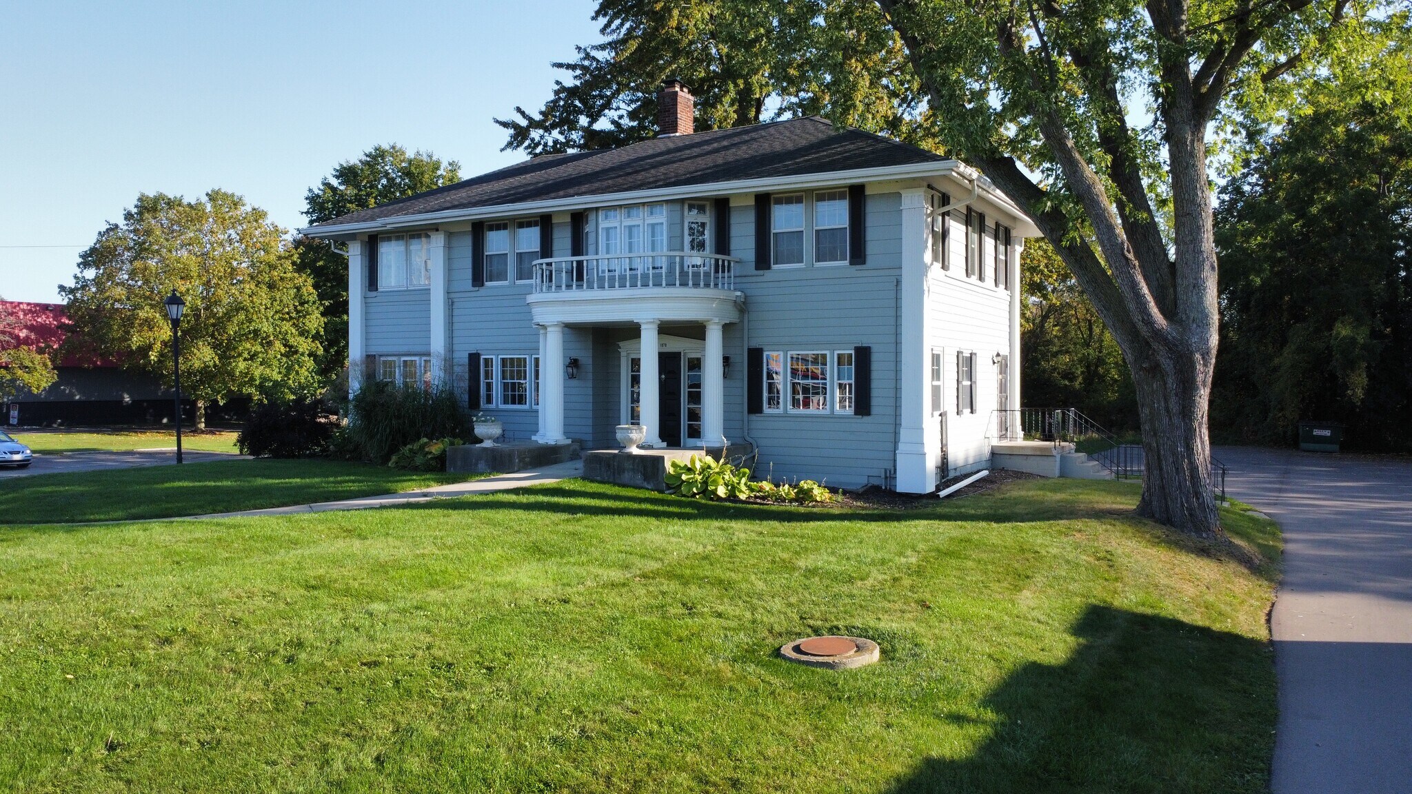 1070 E Main St, Owosso, MI à vendre Photo principale– Image 1 sur 12