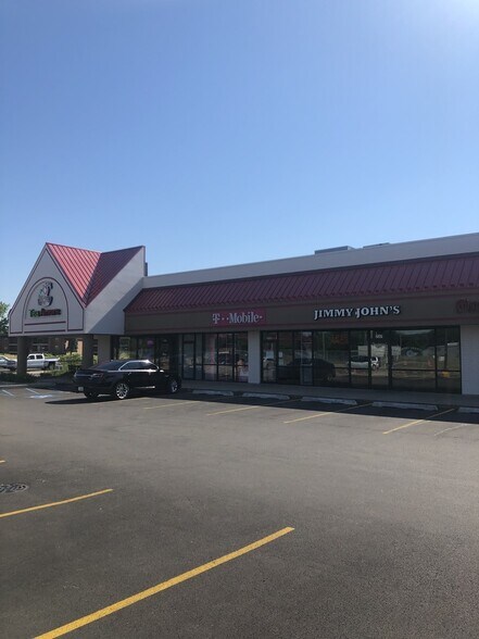 6000-6052 Central Ave, Portage, IN à louer - Photo de l’immeuble – Image 2 sur 19