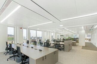 Plus de détails pour 24 Chiswell St, Londres - Bureau à louer