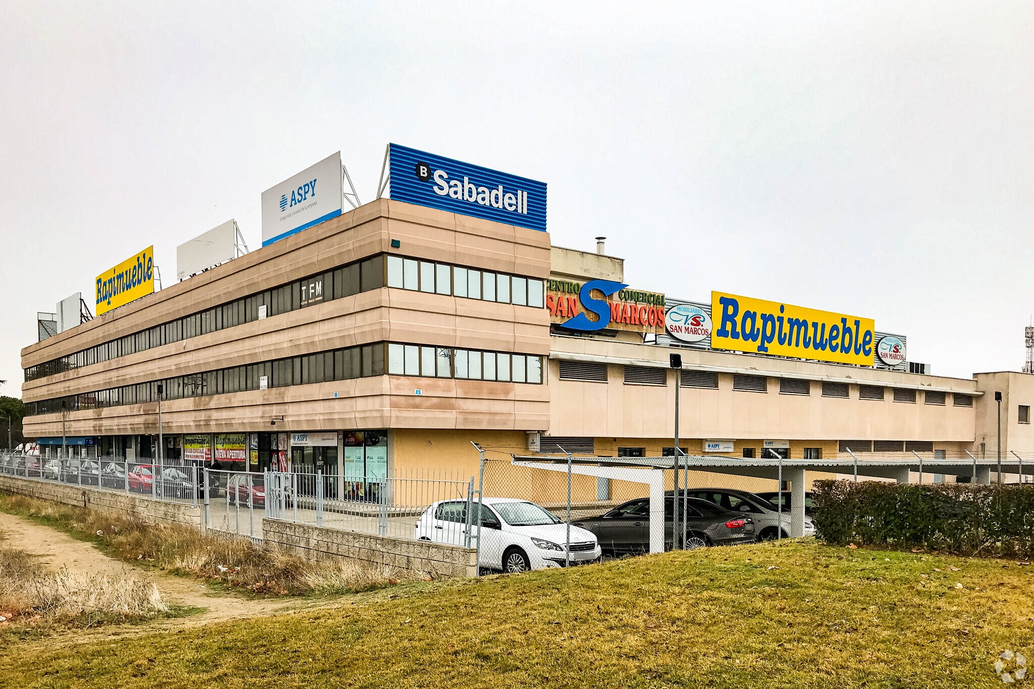 Paseo John Lennon, 12, Getafe, Madrid à louer Photo principale– Image 1 sur 15