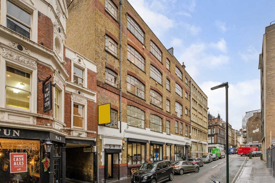 5-9 Hatton Wall, Londres à louer - Photo de l’immeuble – Image 3 sur 3