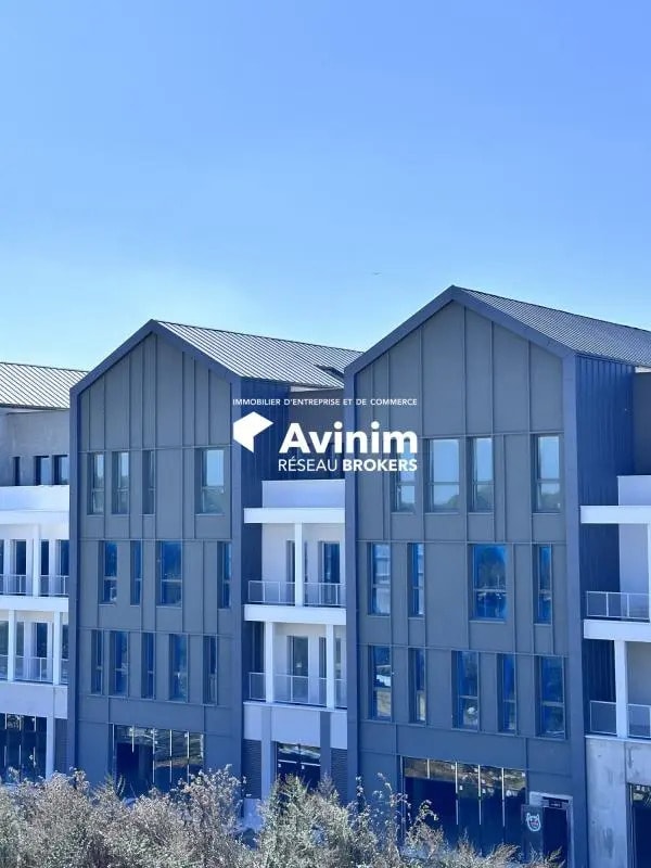 Plus de détails pour Local commercial à louer