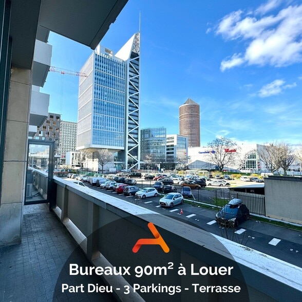 10 Rue Des Cuirassiers, Lyon à louer - Photo de l’immeuble – Image 3 sur 12