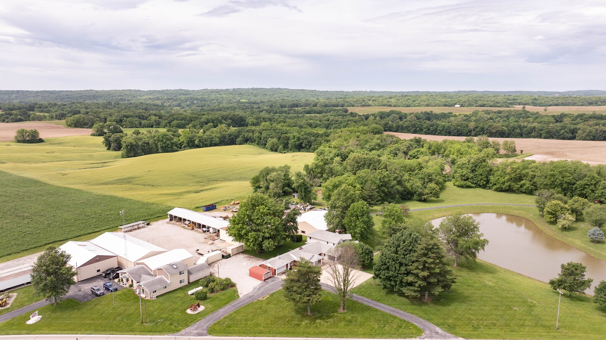 27161 State Highway 3, Godfrey, IL à louer Photo principale– Image 1 sur 82