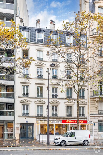 162 Boulevard Du Montparnasse, Paris à vendre - Photo de l’immeuble – Image 2 sur 2