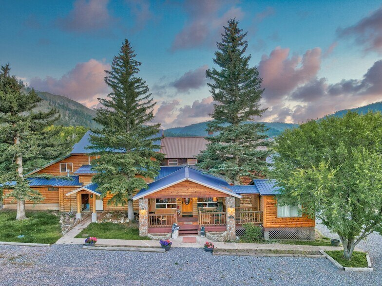 140 Main St, Greer, AZ à vendre - Photo de l’immeuble – Image 2 sur 17