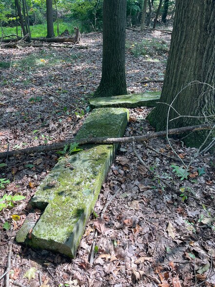 10411 Scatell St, Canal Fulton, OH à vendre - Photo de l’immeuble – Image 3 sur 11