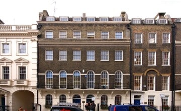 20-21 Southampton Pl, Londres à louer Photo de l’immeuble– Image 1 sur 3