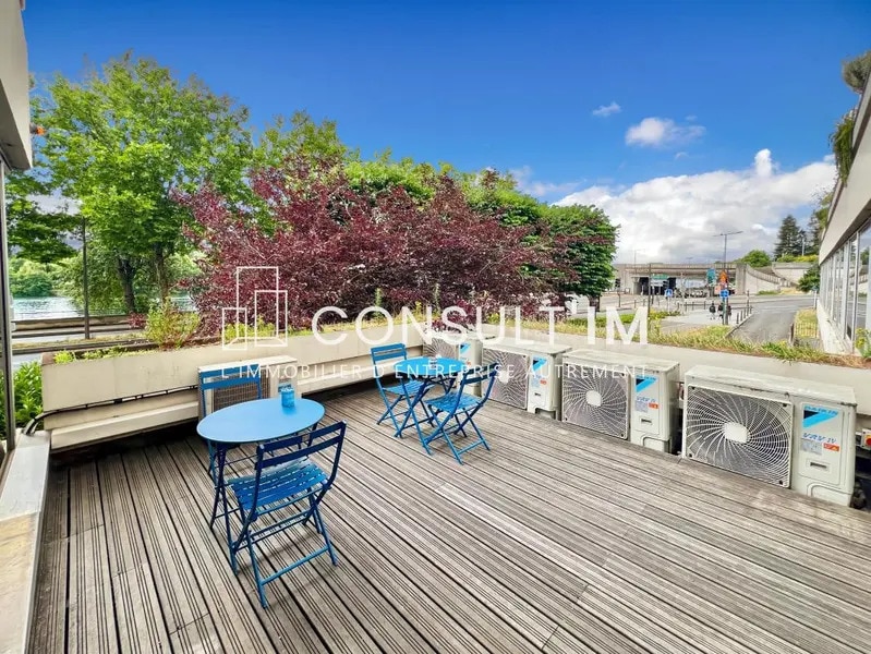 Quai Gallieni, Suresnes à vendre Photo de l’immeuble– Image 1 sur 10